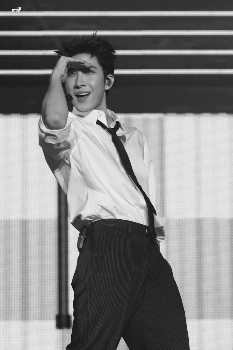 bbbittersweettt's tweet photo. อย่างเฟี้ยว!
EMBPFK CLOSE FRIENDS PARTY
#FFFPartyConcert2026D1
#khaotungg 
 ݁ ˖ ١٥٧٤♡@myktnw https://t.co/HaVWH3qClH