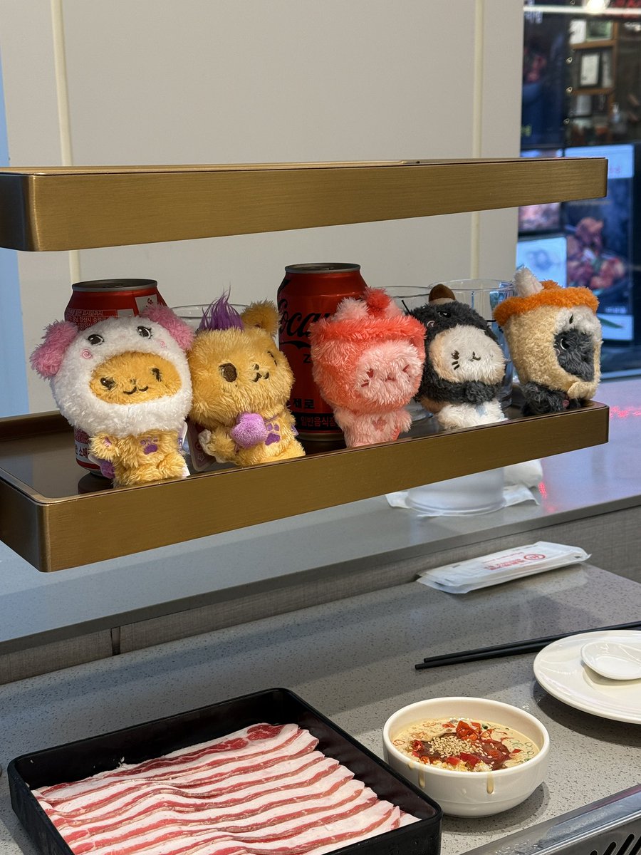 _oseansea's tweet photo. 오조오백년만의 서울나들이 🌟 (물론 나만) https://t.co/DTPnVgKRzq