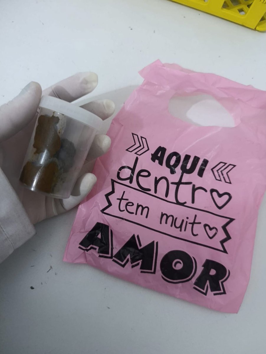 byeonbkhyun's tweet photo. Trabalhar em laboratório é emocionante https://t.co/73eNEtzKWX