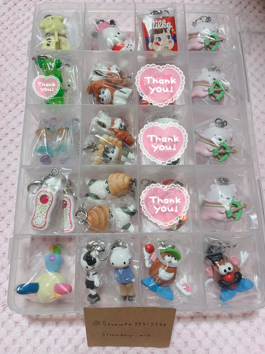 Strawbe33517344's tweet photo. 🎀めじるしアクセサリー交換🎀

譲 写真1~4枚目
求 固定ツイ

普通郵便でのお取引のみ📮
まとめての交換可能優先
レート考慮お願いします
お返事にお時間いただきます

 #めじるしアクセサリー #クリスタル #クマたん #サンリオ #おしゅし #mofusand #ズートピア #シュガバニ #ちいかわ https://t.co/8Cdyl6cv98