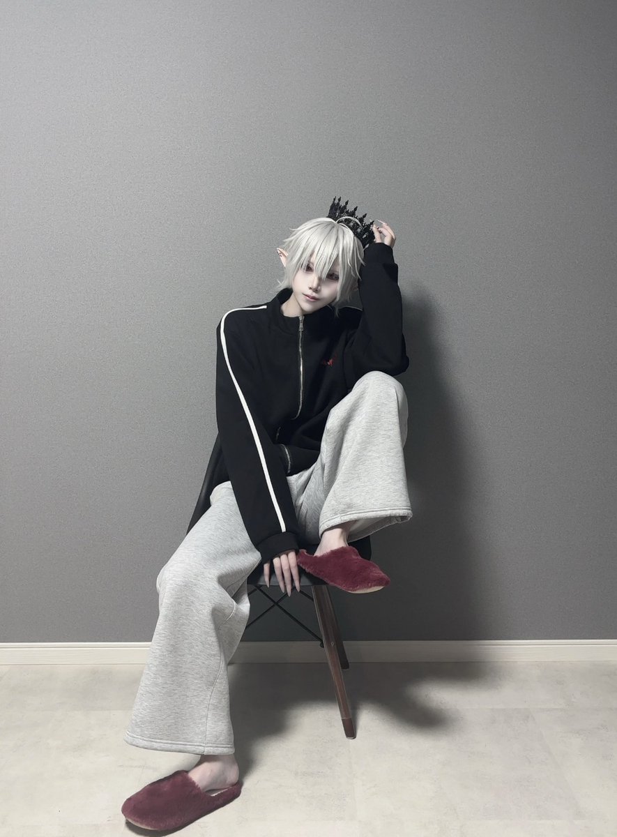 0ouao0's tweet photo. cos 🎲

王冠を奪え https://t.co/zT6HcAczo3