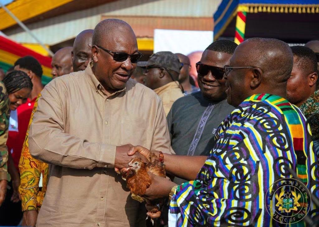 fourthestategh's tweet photo. For years, Moses Ottipeseku, 58, built his poultry business bird by bird in Sege in the Greater Accra Region. At its peak, the medium-scale farm sustained his family and employed several workers. Then COVID-19 hit. Feed costs soared, demand fell, and debt mounted, forcing him to shut the farm down.

But he never gave up. So, when the National Democratic Congress, then in opposition, promised in its 2024 manifesto to “revamp the collapsing poultry industry,” with an initiative known as “Nkoko Nkitinkiti,” he saw a second chance.

READ MORE FROM:  https://t.co/faGwWnUbDz