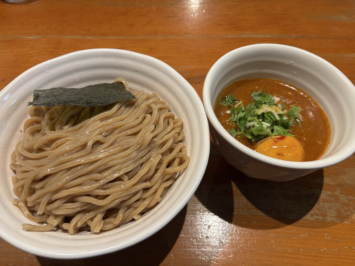 daigo_10969's tweet photo. ベンティsutabaと https://t.co/Gp6U3OyFV9
