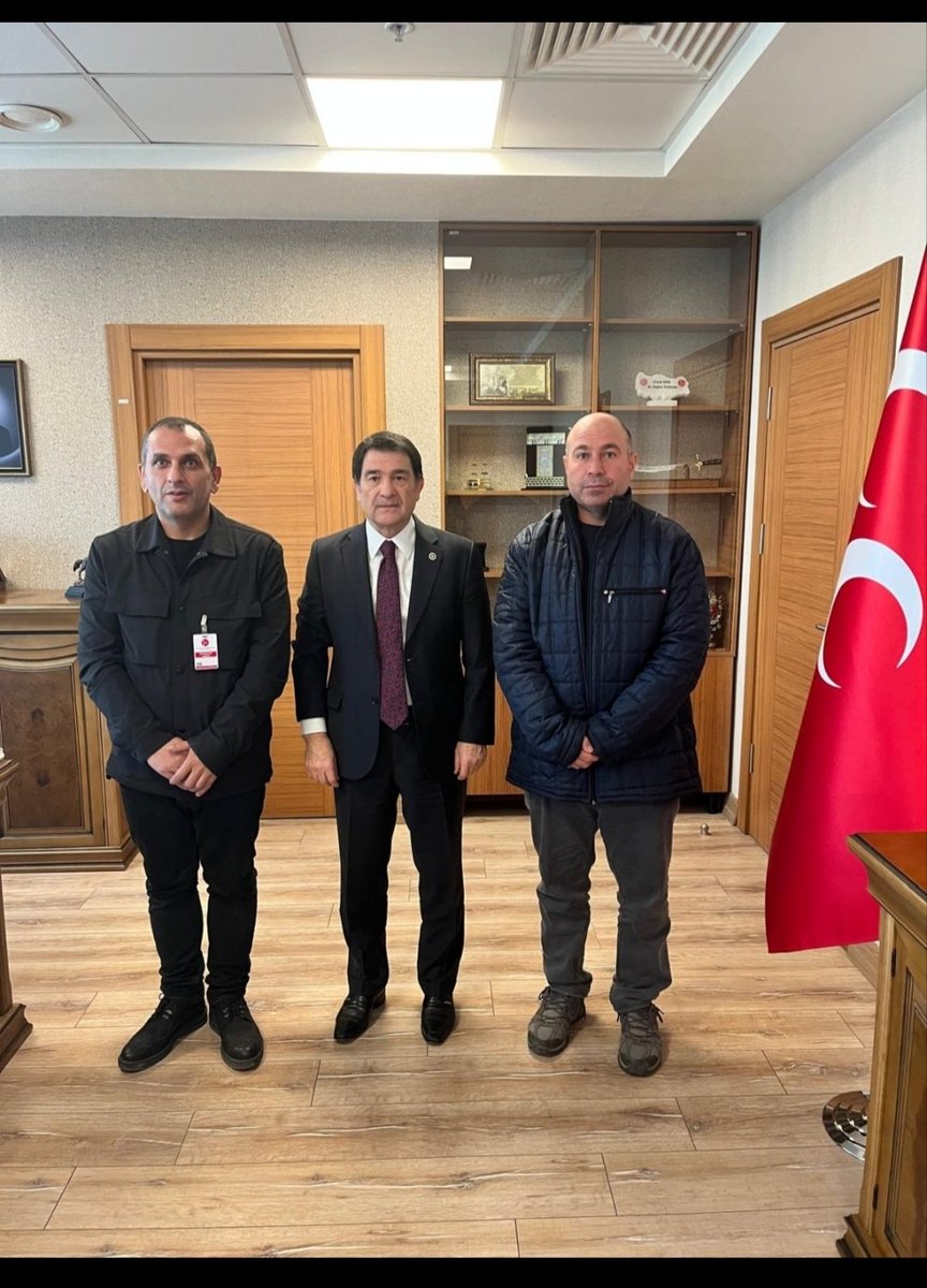 Aykut1841501's tweet photo. 3308 staj ve çıraklar olarak çocuk yaşta vermiş olduğumuz emeklerin karşiligini bu hafta karsiligin alabilmeyi 
Rabbim nasip etsin

3308 staj ve çıraklar olarak gereğinden fazla mücadele verdik
Hakkımızı alabilmek için ne gerekiyorsa yaptık

Milliyetçi Hareket partisi staj ve çıraklarin yanında durma zamanı 
Gelmiştir 

Sözlerini her fırsatta hatirlattik 
Biliyorlar 
Masaya vurma zamani
Bu hafta zurnanın zirt dedigi  hafta girmiş bulunuyoruz 
Rabbim Ankara dan güzel haber almayı nasıp etsin

MHP bukadar destek verip çıkmıyorsa 
Bu iş burda kalir 
Kimse bana hikaye veya roman okumasın 
Karnimiz tok 

Milliyetçi Hareket partisi Genel başkanımiz 

Staj ve çıraklarin yanında inşaallah 
Sayın @dbdevletbahceli
Sayın @ifarukaksu
Sayın @erkanakcay45 

#mecliskapanmadanbitmeli