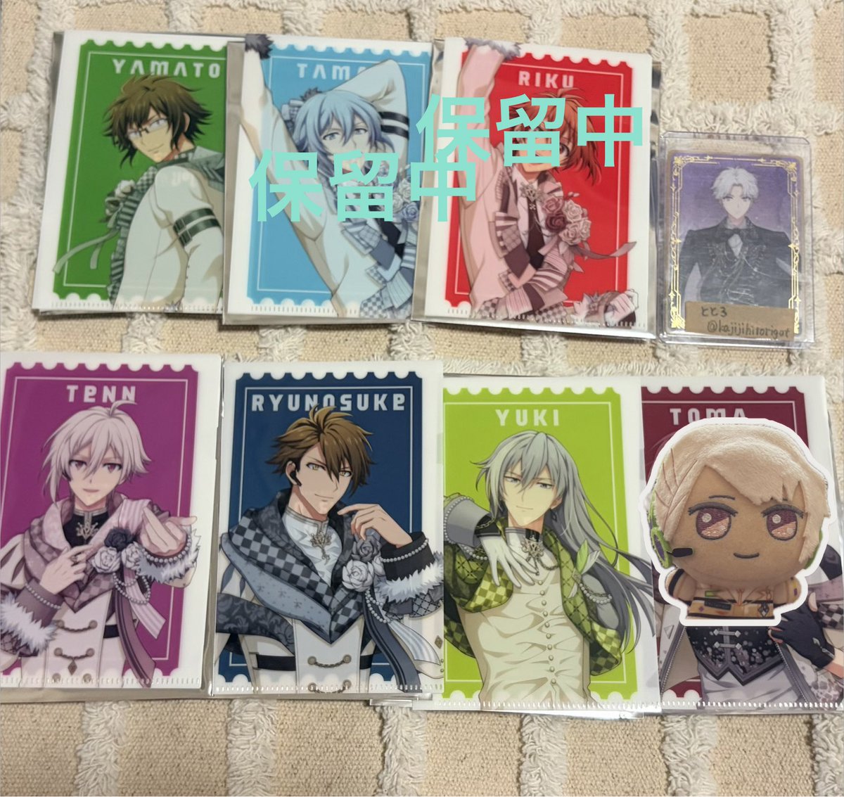 kajijihitorigot's tweet photo. 【交換】アイドリッシュセブン アイナナ
"4WARD JOURNEY" 4J 
ナナイロストア特典 ミニクリアファイル

譲)大和 ⭐︎天 ⭐︎龍之介 千

求)壮五 三月、悠 虎於(コンプ目的)

⭐︎は壮五又は悠との交換
都内手渡し・8/23幕張お手渡し可能
※天・千声掛け中
お気軽にお声掛けください https://t.co/09Hk8X4f8c