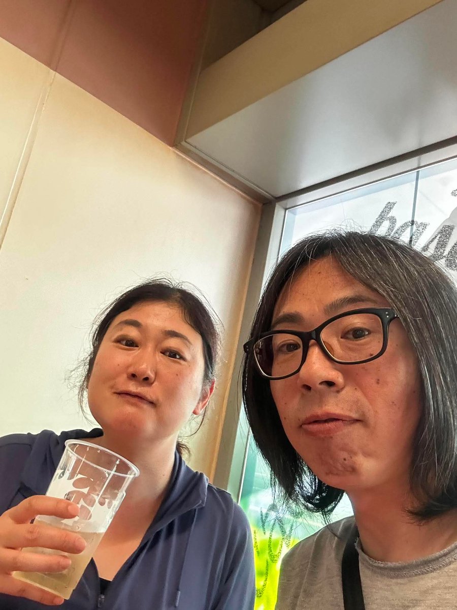 sagayuko's tweet photo. 月曜日から、こんなひととき。こんなバッタリ！！
人生たまりませんな！！！
明日は愛知も決勝。
がんばるんば！ https://t.co/REiPCJBNN8