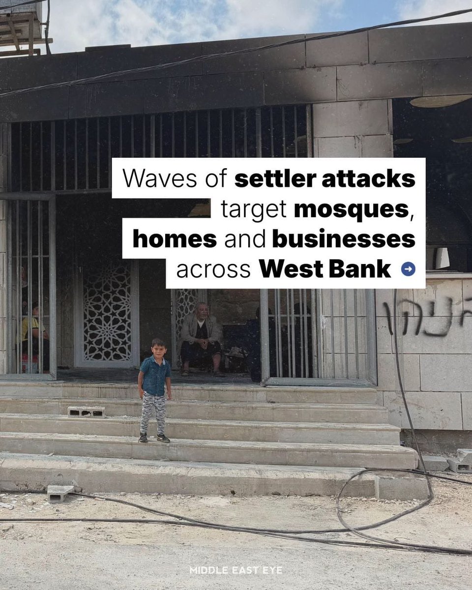 sahabatalaqsha's tweet photo. Gerombolan pemukim haram "Israel" melancarkan serangkaian serangan besar-besaran di seluruh Tepi Barat, membakar dua masjid di Nablus dan Tulkarm, serta merusak alat berat di sebuah fasilitas industri dekat Ramallah, kemarin (26-7-2026). https://t.co/EgLrR94Ri8