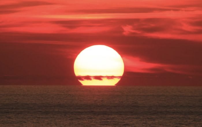 kooromi19's tweet photo. sunset is nature’s most peaceful transition https://t.co/s8yvCUDgzA