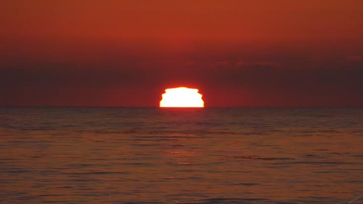 kooromi19's tweet photo. sunset is nature’s most peaceful transition https://t.co/s8yvCUDgzA