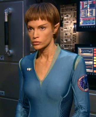 Mr_dan_0930's tweet photo. @ValeNappi Have you ever thought about cosplaying an alien from Star trek like an Andorian a Vulcan an Orion or a Trill https://t.co/fOTsw2hdnj