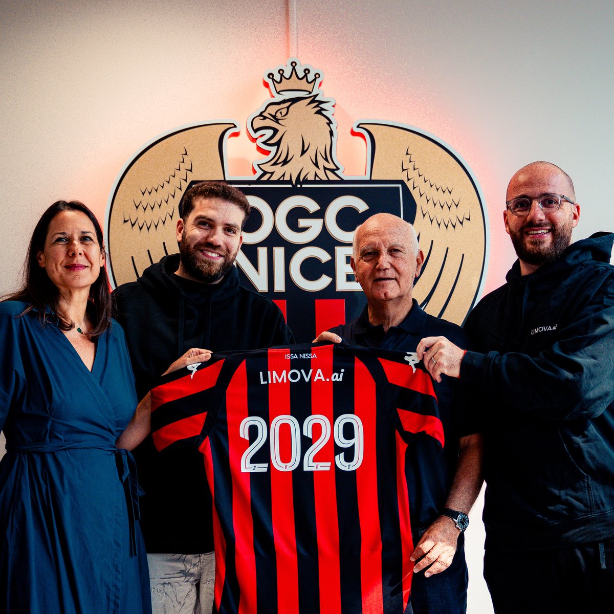 ogcnice's tweet photo. L’OGC Nice est fier d’accueillir Limova.𝒂𝒊, start-up niçoise de l’IA, parmi ses Partenaires Premium pour les trois prochaines saisons.