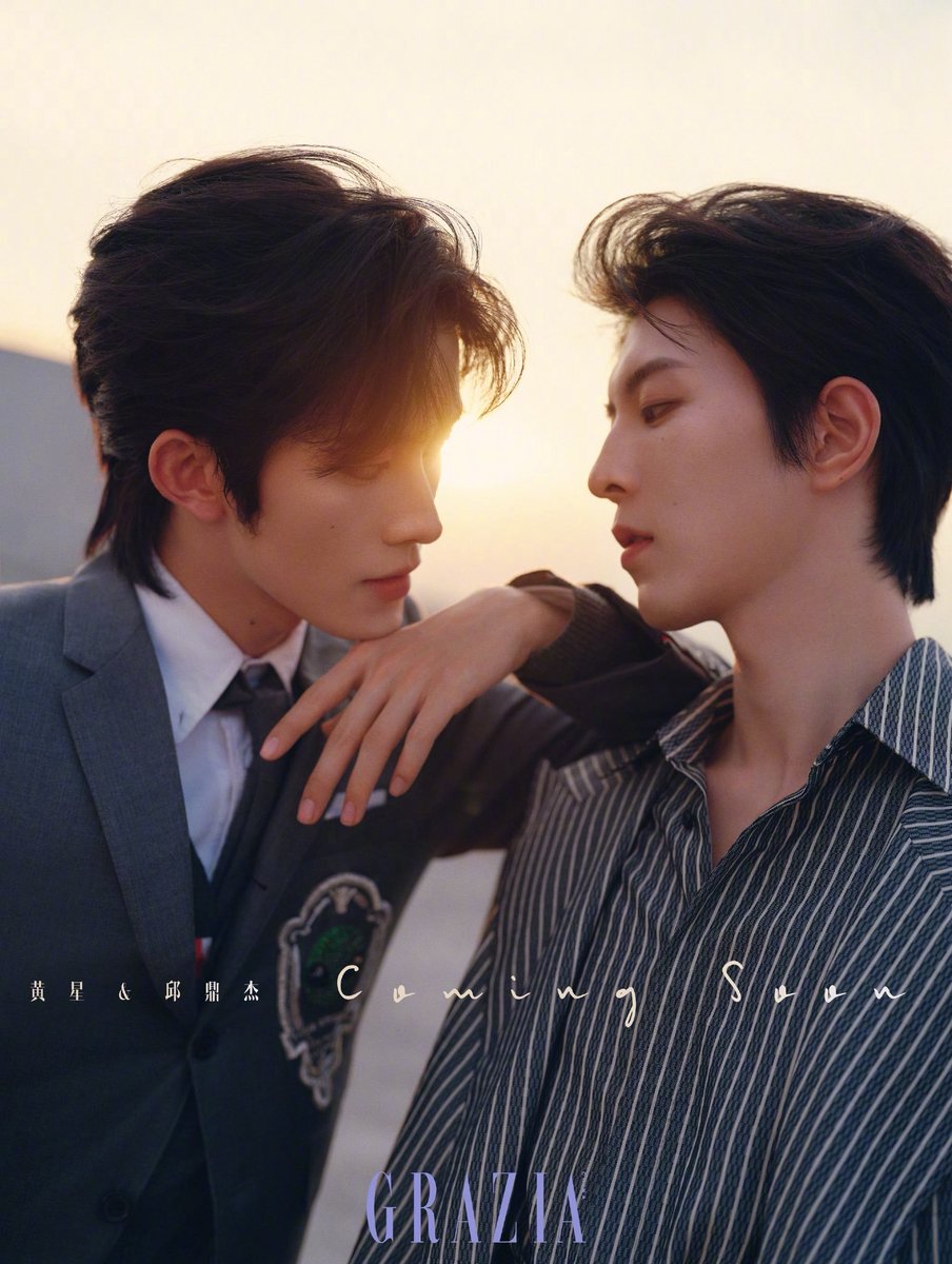 ninexinxq's tweet photo. อย่าบอกนะว่าพี่กำลังสปอยล์ซีรีส์เรื่องที่สองแบบโจ่งแจ้งอะ?555555 แล้วใครทำผมให้หวงซิง ขอเลขบัญชีหน่อยจะโอนเงินให้หมดตัวเลย ทำถูกทำถึงมาก https://t.co/WG4r5GlXpB