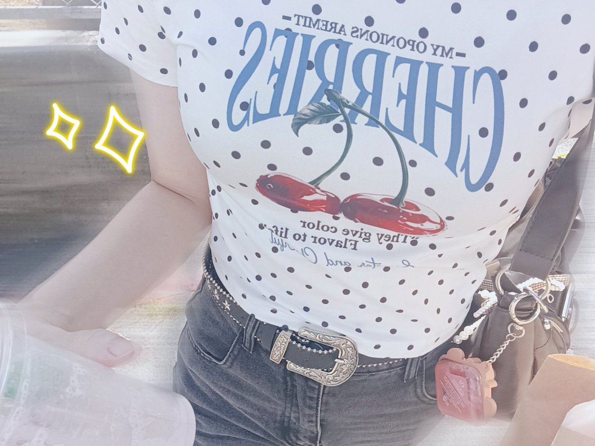 mo__om0a2's tweet photo. あつさで溶ける> < ՞

#裏アカ女子 
#裏アカjk
#裏アカ男子と繋がりたい https://t.co/2VJYMwyySK