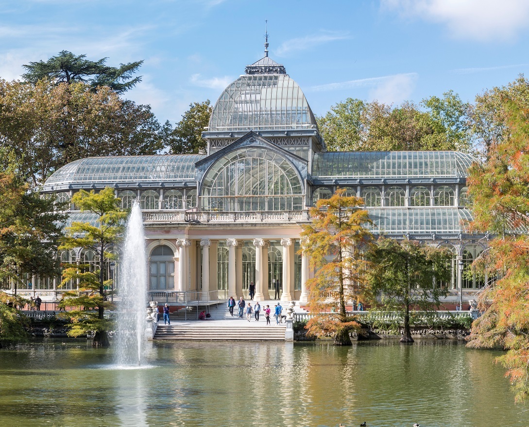 JMDretiro's tweet photo. 🌳 Descubre la exposición '90 años de la declaración del Parque del Retiro como Bien de Interés Cultural'. Un recorrido por la historia, el patrimonio y el valor natural del Parque 

📍 Centro de Educación Ambiental El Retiro
📅 Hasta el 30 de septiembre https://t.co/cmwqXz4cgR https://t.co/KVJfFGdL3B