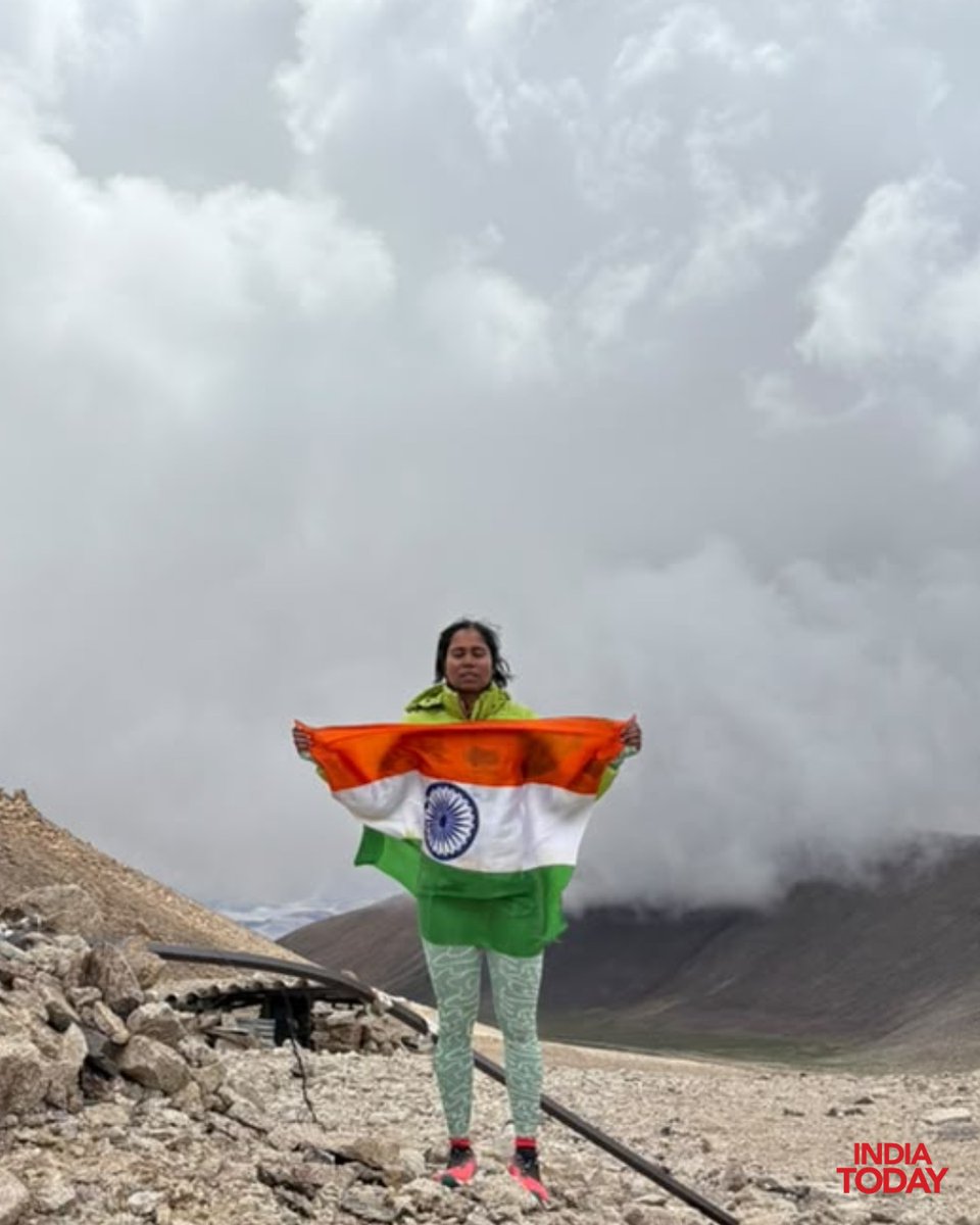 IndiaToday's tweet photo. Bihar’s endurance athlete Sabita Mahato has scripted history by becoming the first Indian woman to complete a 265-km ultra run from Leh to Mig La Pass, at an altitude of around 19,400 feet, in just six days. Battling low oxygen levels, freezing winds, rugged terrain and unpredictable weather, Sabita completed the gruelling challenge to inspire India’s youth, particularly young women, to dream fearlessly and push beyond their limits. She dedicated the achievement to her family, supporters and the security forces serving in Ladakh.
#SabitaMahato #UltraRun #MigLaPass #EnduranceAthlete #Bihar #IndianWomen
