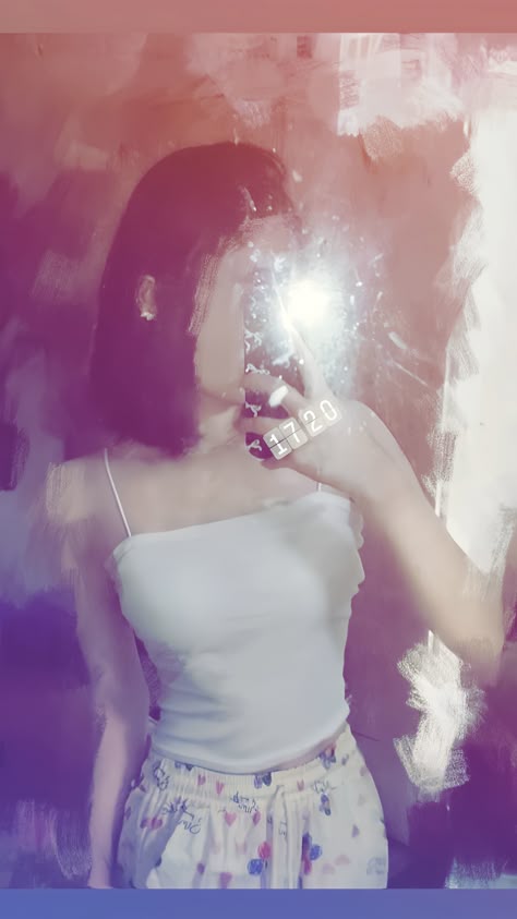 LucithapzZz's tweet photo. oft pastel vibes and a simple selfie
twxt https://t.co/a2bw3apL0n
