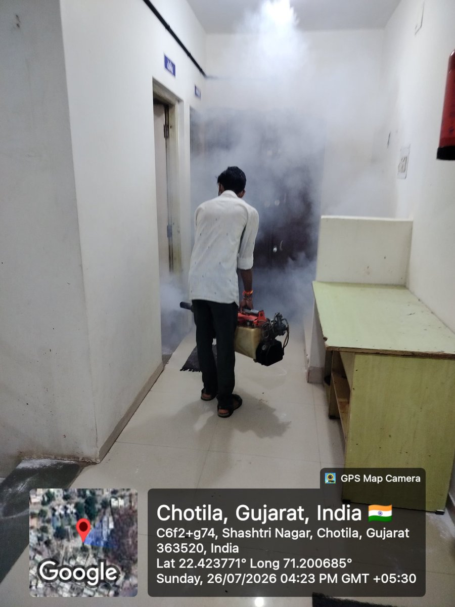 ChotilaN's tweet photo. આજ રોજ ચોટીલા નગરપાલિકા દ્વારા તા ૨૭-૦૭-૨ ૦૨૬ના રોજ વરસાદી વાતાવરણ વચ્ચે પણ સફાઈ નું આયોજન કરવામાં આવ્યું હતું તેમજ જૂદી જૂદી જગ્યાએ લાઈટ તેમજ ભૂગર્ભ ગટરને લગતા પ્રશ્નોનું નિરાકરણ લાવવામાં આવ્યું હતું.
@AhmedabadRcm @sbmugujarat https://t.co/nbnXEbJckM