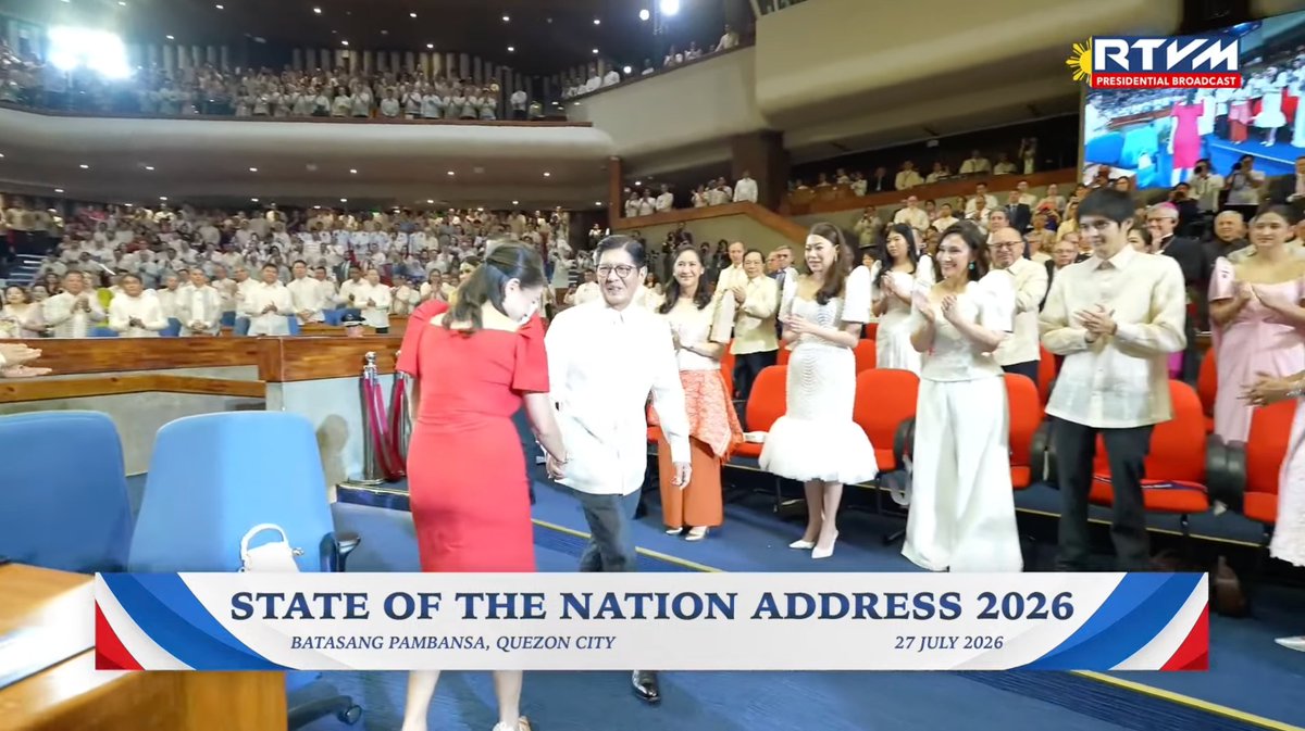 PhilippineStar's tweet photo. JUST IN: President Ferdinand Marcos Jr. has entered the plenary hall of the House of Representatives in Batasang Pambansa for his fifth State of the Nation Address (SONA). #SONA2026

LIVE: https://t.co/mhYn8hpQhr https://t.co/rwAo9RXBGe