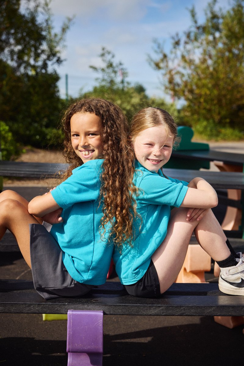 WG_Education's tweet photo. Primary school children in Wales can get free school meals.

But some families could also be eligible for extra support, including help with uniforms and school costs.

Check to see what you’re entitled to:
https://t.co/MfmXQcyUGU

#GetHelpWithSchoolCosts https://t.co/PbvPG6RObe