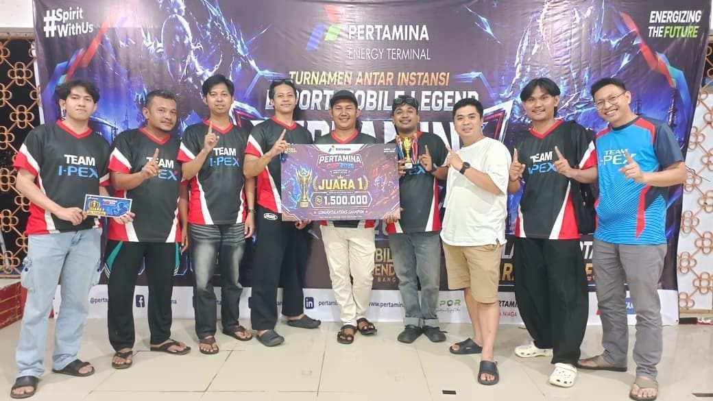 ipex_inc_old's tweet photo. ／
🏆eスポーツ大会で優勝！
＼
インドネシア・ビンタン工場のチームが、「モバイルレジェンド」の大会「Pertamina Cup 2026」でチャンピオンに🎮
32チームの頂点へ。チームワークの強さが光りました！

#eスポーツ #モバイルレジェンド https://t.co/0LZMncEmRb