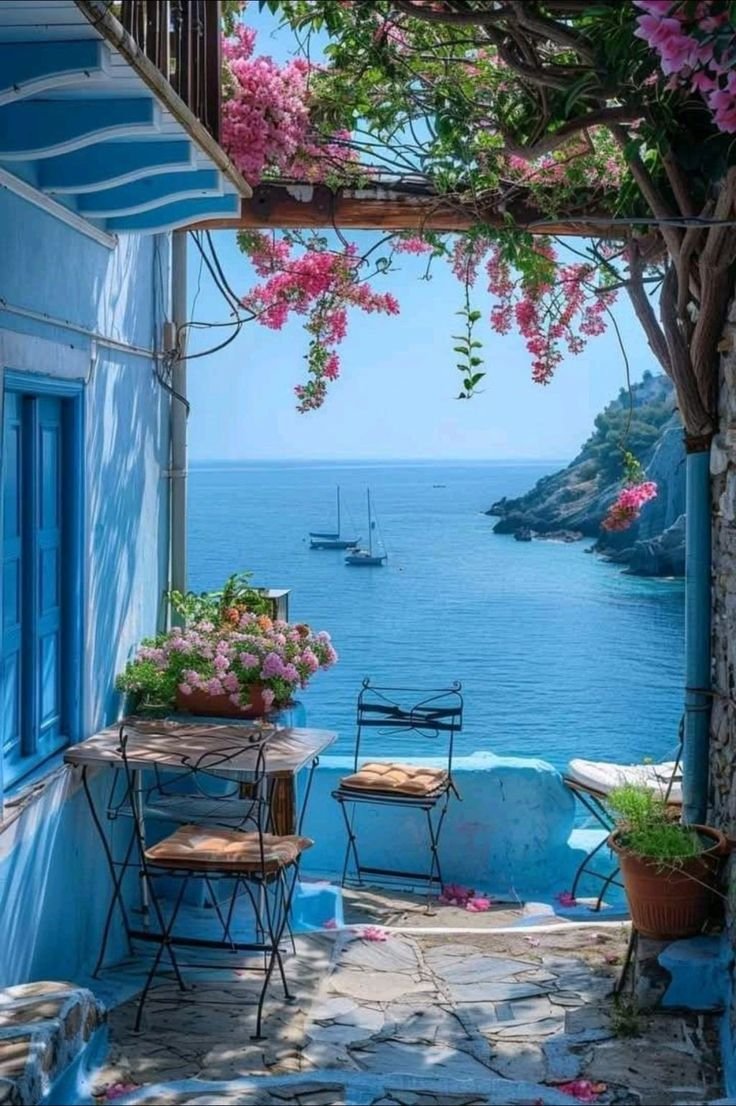 AhmetDuranHergn's tweet photo. Coffee corner.... https://t.co/MQbPcshOvS