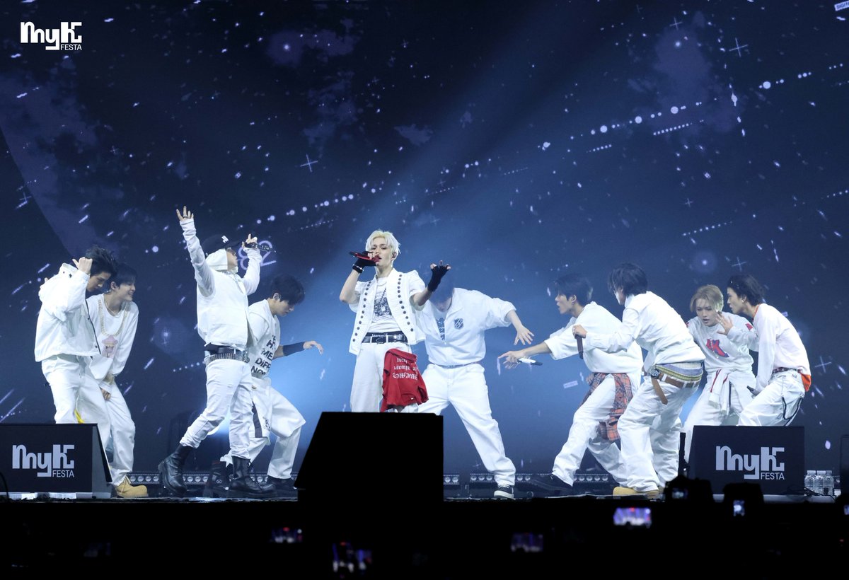 myk_festa's tweet photo. [2026 MyK FESTA 하이라이트✨]

K-Culture의 새로운 흐름을 보여준 K-POP 아티스트들의 무대!
#트레저 #피원하모니 #트리플에스 #라이즈 #이븐 #하츠투하츠가 함께한
#MyKLive 무대를 사진으로 만나보세요! 📸✨

------------------

[2026 MyK FESTA Highlights✨]

Relive the spectacular performances of K-POP artists who showcased the new wave of K-Culture!

Check out the unforgettable stages of #TREASURE #P1Harmony #tripleS #RIIZE #EVNNE #Hearts2Hearts 
at #MyKLive through these stunning photos! 📸✨

#마이케이페스타 #마케페 #문화산업 #축제 #케이팝 #MyKFESTA #Cultureindustry #Festival #KPOP #MyKLive