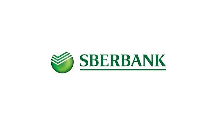 sakuravoidd's tweet photo. Banks entering crypto infrastructure is a bigger story than most people realize.

Sberbank's move into crypto services isn't about hype—it's about recognizing long-term demand from institutions and businesses.

For DeFi, this raises an interesting question:

Will traditional banks compete with decentralized finance, or eventually integrate with it?

Personally, I think we'll see a hybrid future where both coexist.