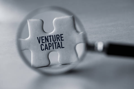 DepaoliStudio's tweet photo. Vuoi scalare velocemente? 🚀 Il Venture Capital è la chiave per le startup ad alto potenziale. Non è solo finanza, ma supporto strategico e network. Ecco come attrarre gli investitori giusti per crescere. 📈 #VentureCapital #Startup #Growth #Innovation https://t.co/fFOqfo8xiC