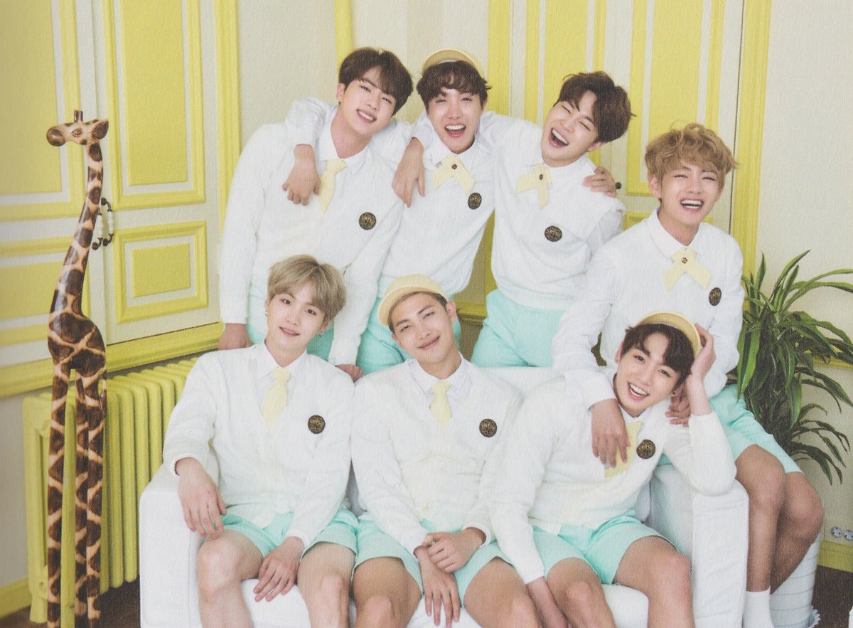 btsfancafe__twt's tweet photo. [scan] BTS 3rd ARMY Membership Kit - Interview  

#BTS #방탄소년단 https://t.co/1HxkuNK7Vn