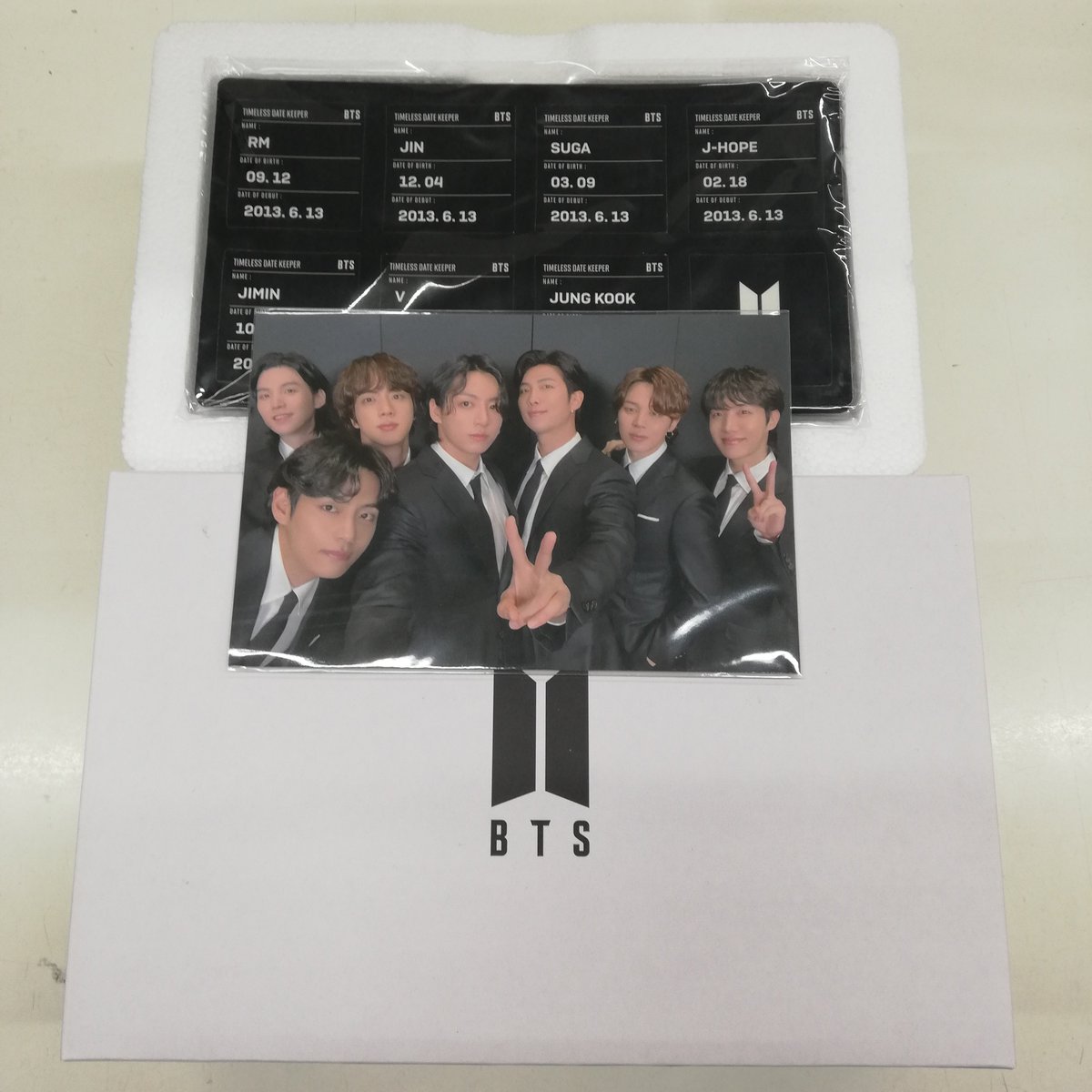 入荷情報】 #BTS #방탄소년단 BTS MERCH BOX 19 カレンダーとINDIGO RM