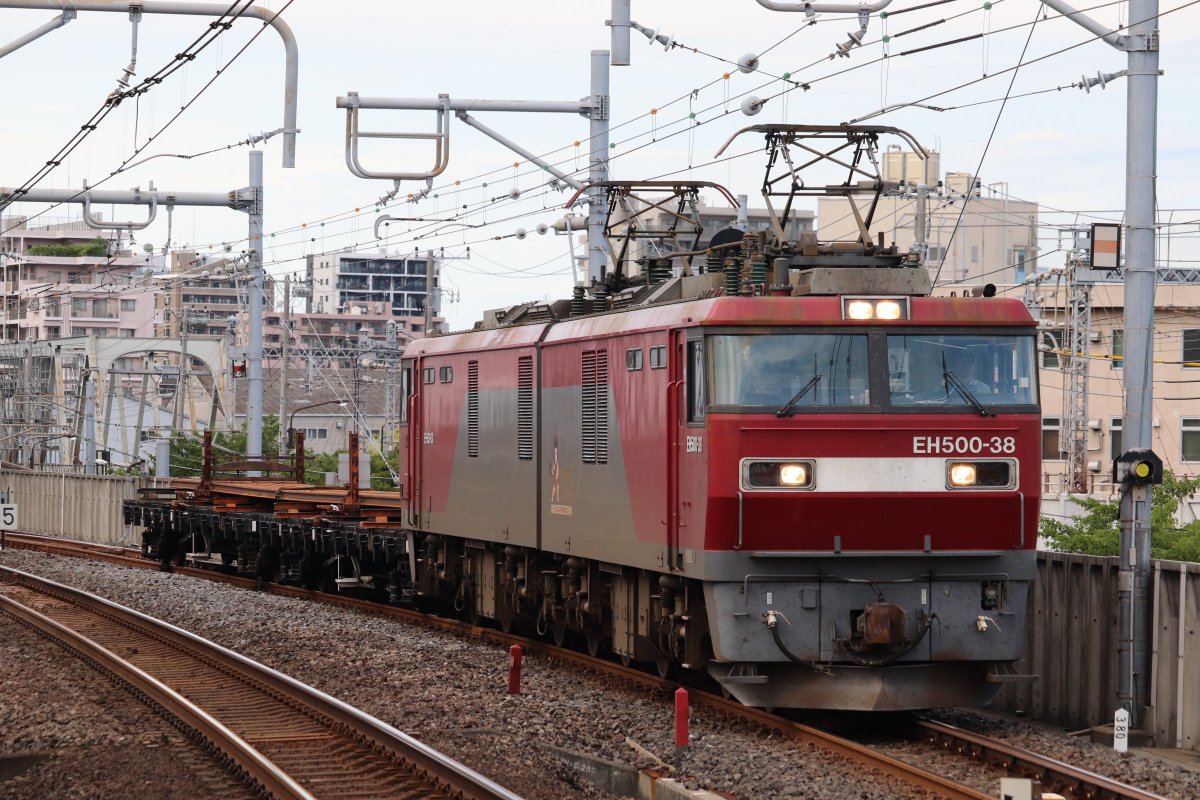 sumida4450's tweet photo. 2026.7.27 8592レ
EH500-38+チキ7000 2車
※JR貨物 レール輸送 https://t.co/XwYnGlsmtK