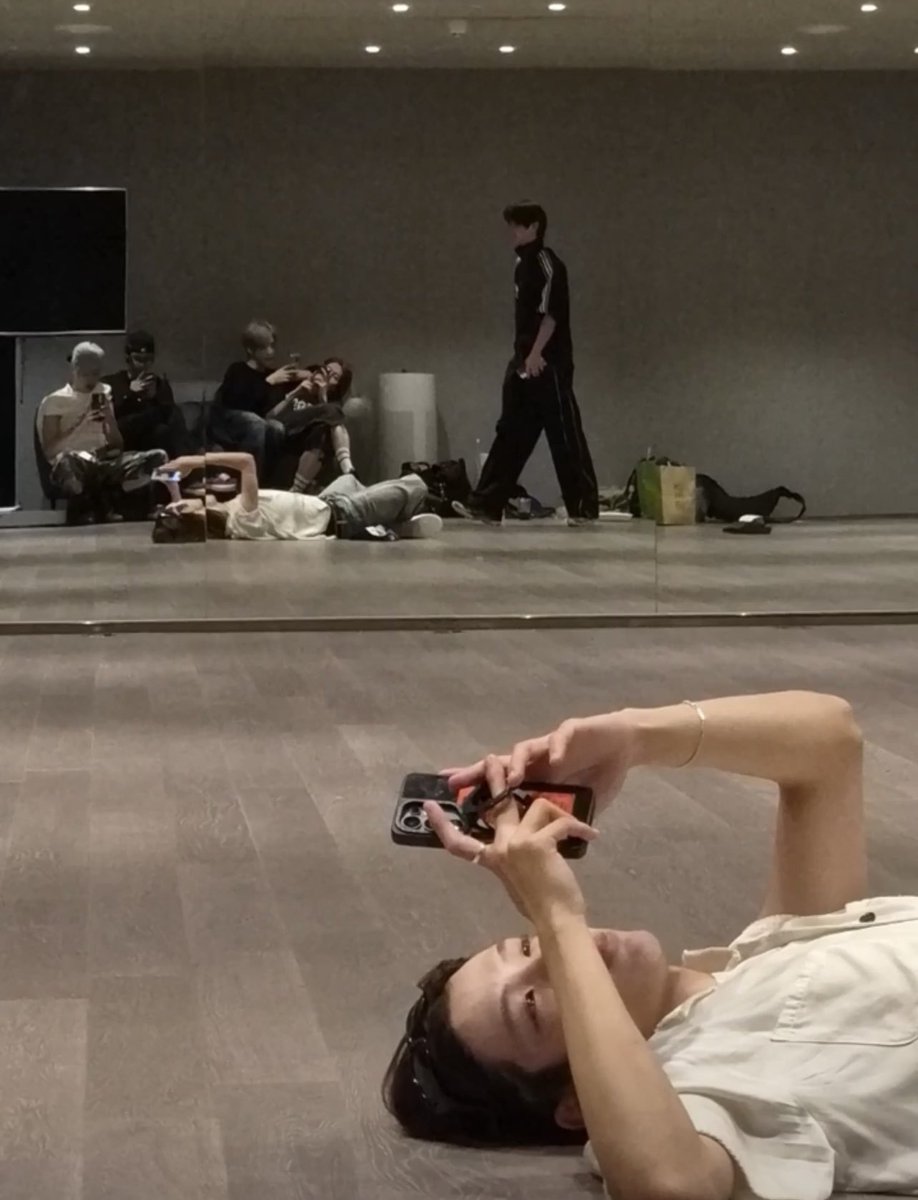 mepuppieyou's tweet photo. ซองชานแอนตันมานจะสิงกันอยุ่แล้ว https://t.co/JdoiMYLJ2I