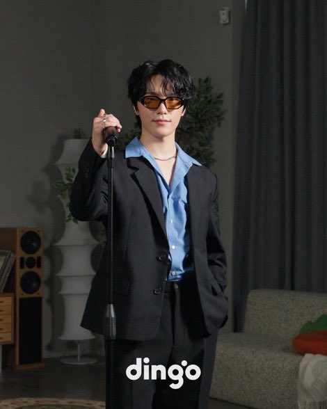 svtsupportsite's tweet photo. [HASHTAGS]

CARATS AND DINONARAS! 🤩 We are about to see DINO as Picheolin on Dingo Music! 😎

📆 Jul 27
⏰ 6 PM KST 
#️⃣ Dropping: Now!

DINO ON DINGO MUSIC 
#DINO_AlbumSpotlight 
#피철인_앨범스포트라이트
@pledis_17 @dingo_official https://t.co/SAZG4eSsyX