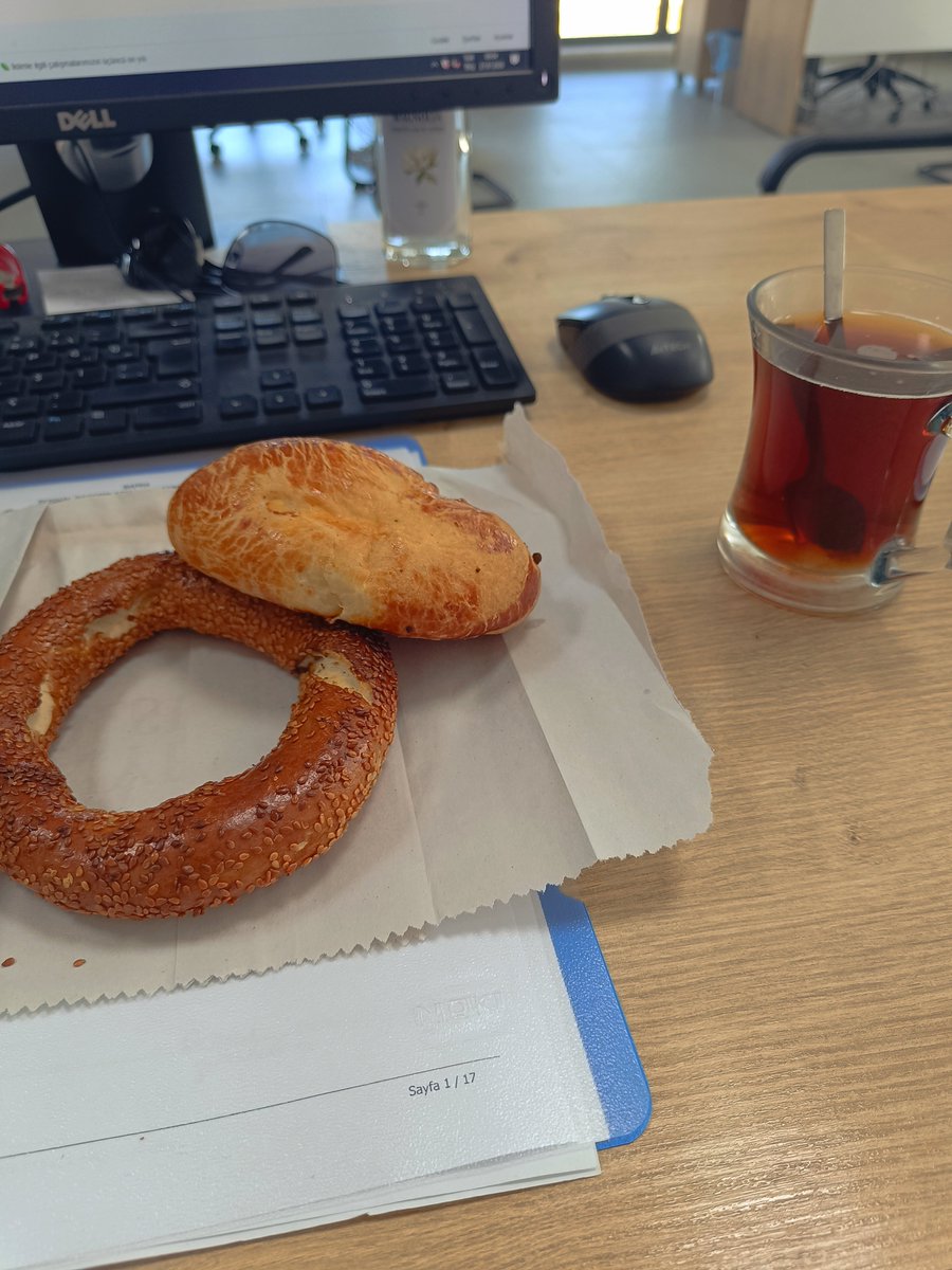 kortanbey's tweet photo. Günaydınn canım ☕ https://t.co/X37wf9OW0O
