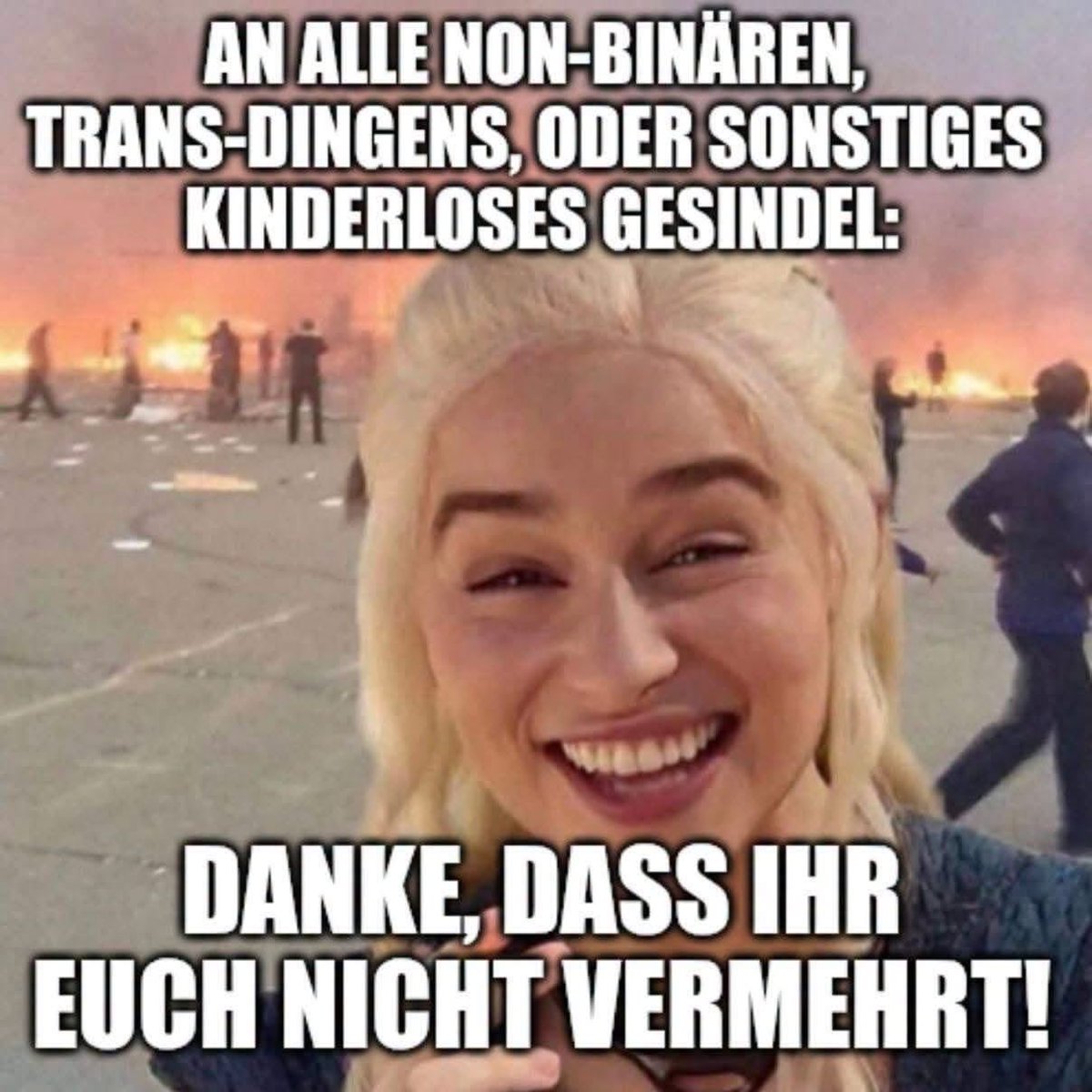 GustlH29631's tweet photo. Ja, Dankeschön 👍😁🤣🤣🤣 https://t.co/RI88xpfCms