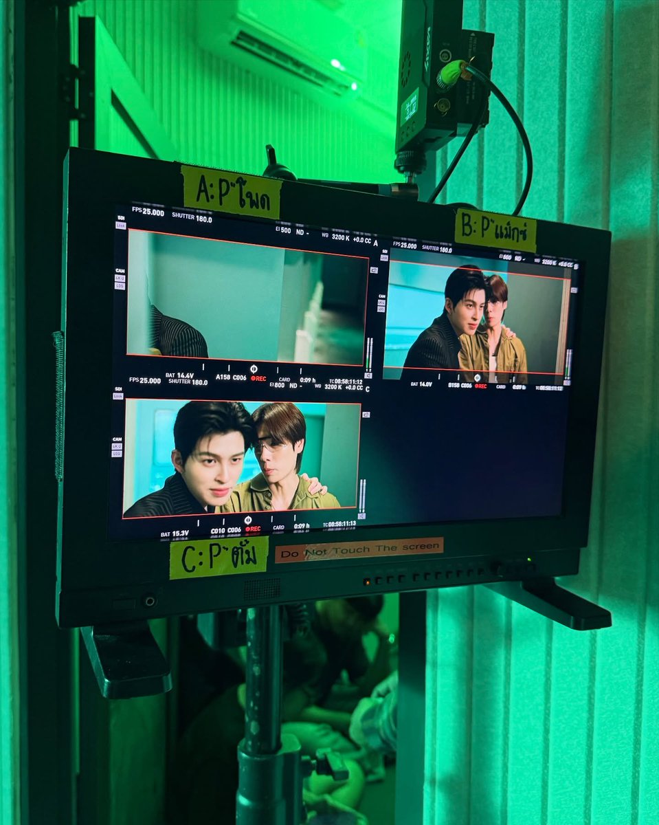 ismelittlefon's tweet photo. จังหวะหยุดหายใจจริง เข้าใจละพี่เคียนถึงหูแดงเวลาเข้าใกล้ลูกพีช 😭😭 https://t.co/smCAUyE8Or