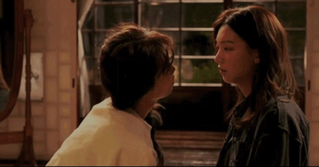 wayytoomanytabs's tweet photo. Omg #soljiwan #nevertheless deleted kiss scene https://t.co/XoHAqXTfqt
