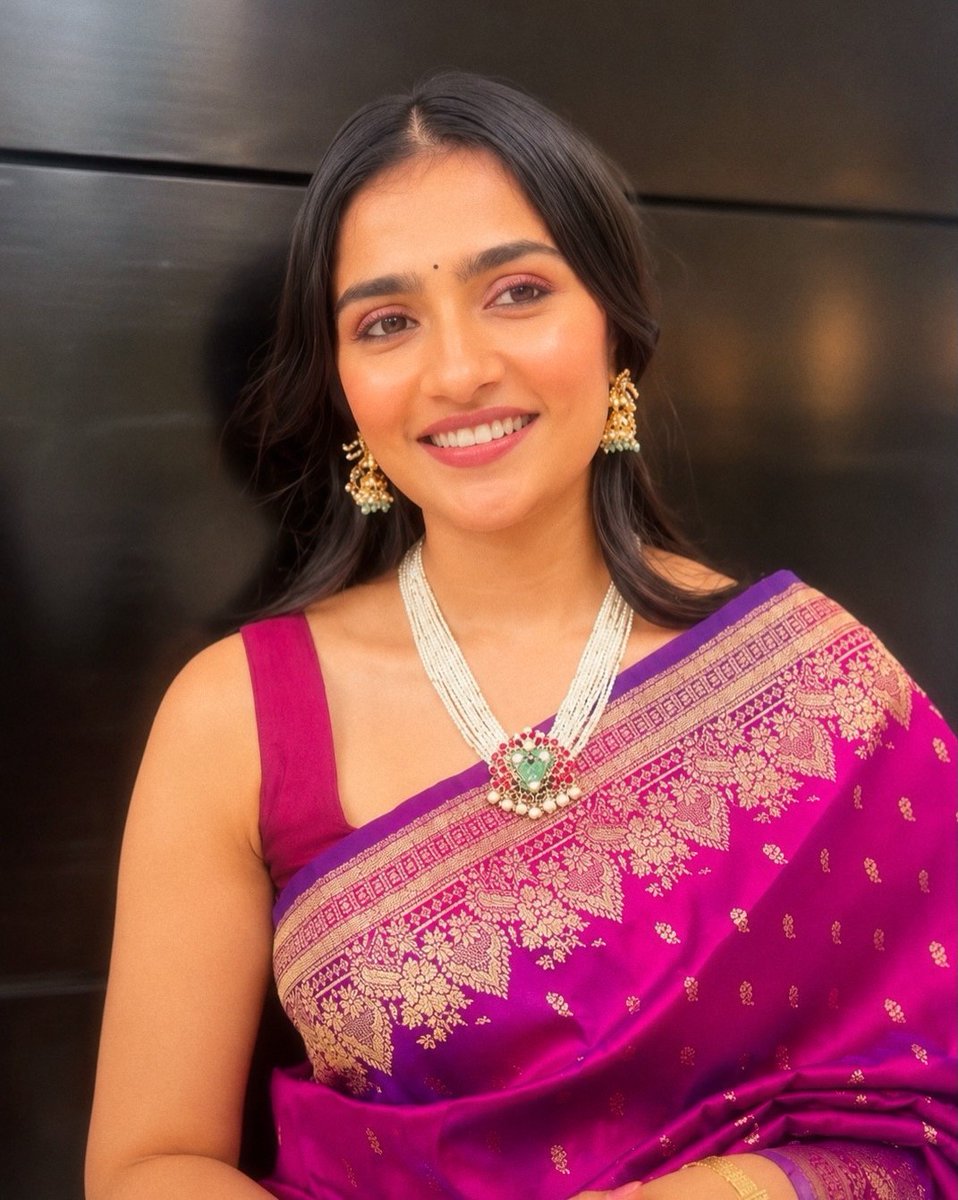 My_VantagePoint's tweet photo. Rukmini Vasanth 💖
#rukmini #rukminivasanth https://t.co/GP9f4s3b1n