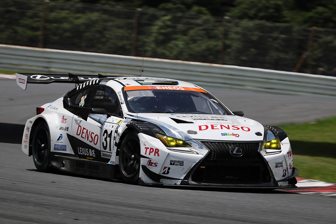 lexus_jpn's tweet photo. スーパー耐久 第5戦が大分のオートポリスで開催。
#39 TRACY SPORTS with RCITのRC350がST-3クラス優勝、 #31 aprのRC F GT3は5時間を走り切りクラス4位となりました。
皆様熱いご声援をありがとうございました！次戦もご期待ください！ https://t.co/DPhzg41M9I