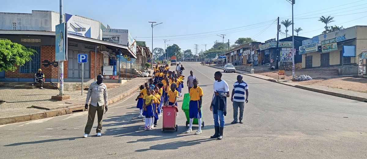 KNPSMubende's tweet photo. At Kasumba Nursery and Primary School, learning goes beyond the classroom. We proudly participated in Uganda's National Cleaning Day by taking part in community cleaning activities that promote hygiene, environmental protection, and public health. https://t.co/lGBbTKAzsH