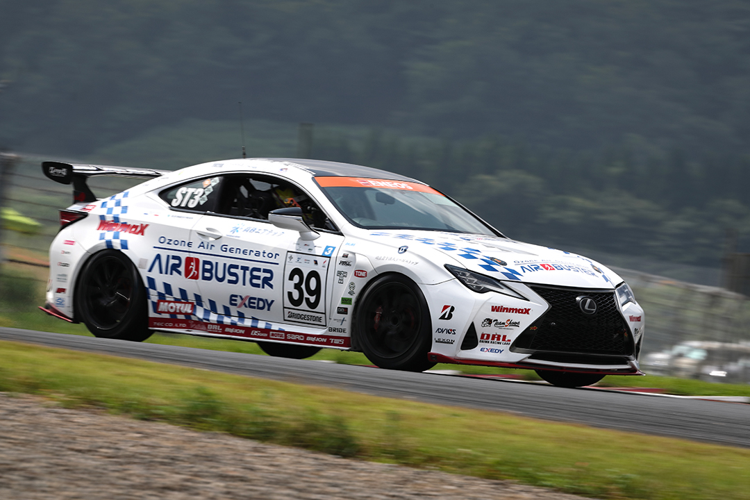 lexus_jpn's tweet photo. スーパー耐久 第5戦が大分のオートポリスで開催。
#39 TRACY SPORTS with RCITのRC350がST-3クラス優勝、 #31 aprのRC F GT3は5時間を走り切りクラス4位となりました。
皆様熱いご声援をありがとうございました！次戦もご期待ください！ https://t.co/DPhzg41M9I