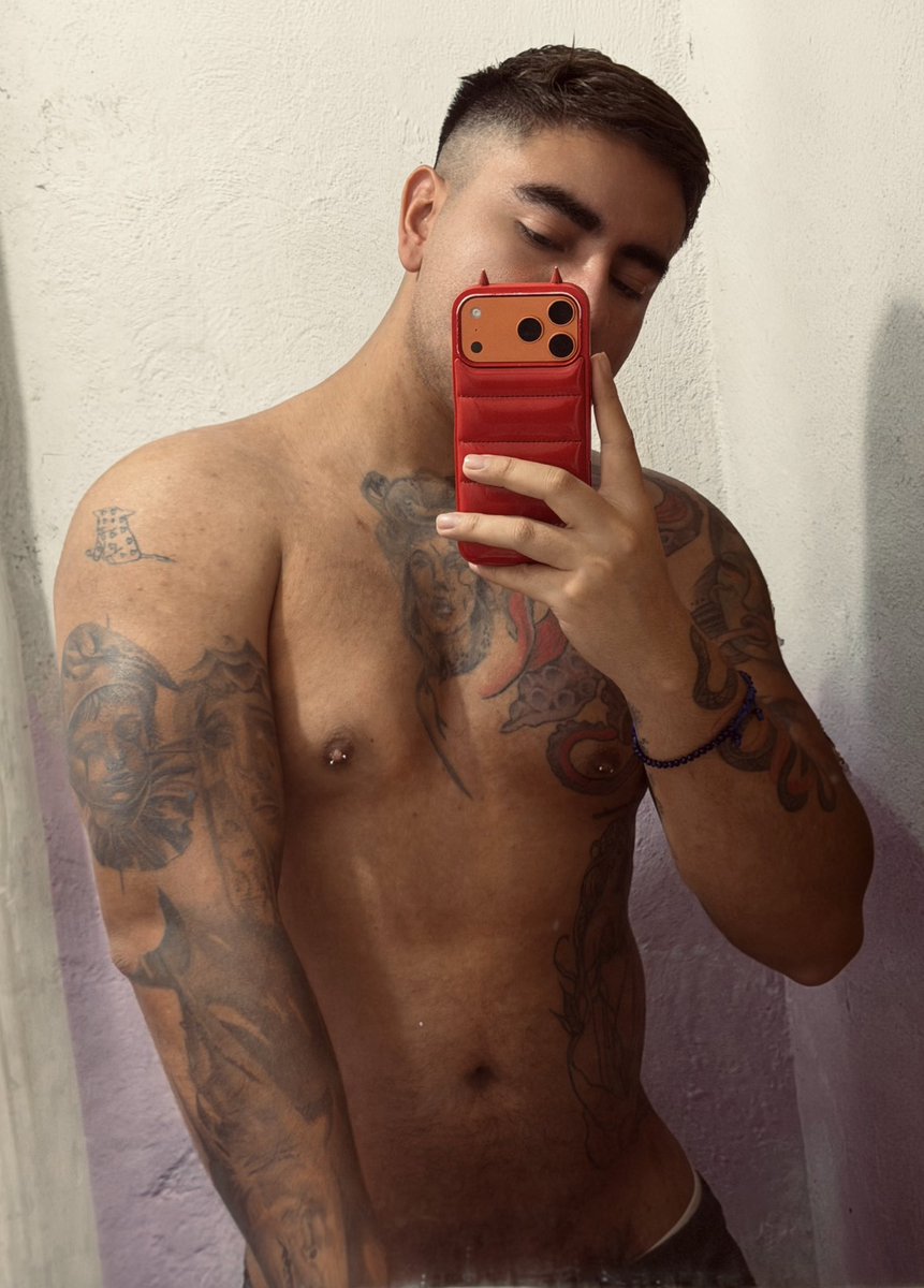 daniel_liconaaa's tweet photo. Quien para grabar ? https://t.co/L4JuHxDGim