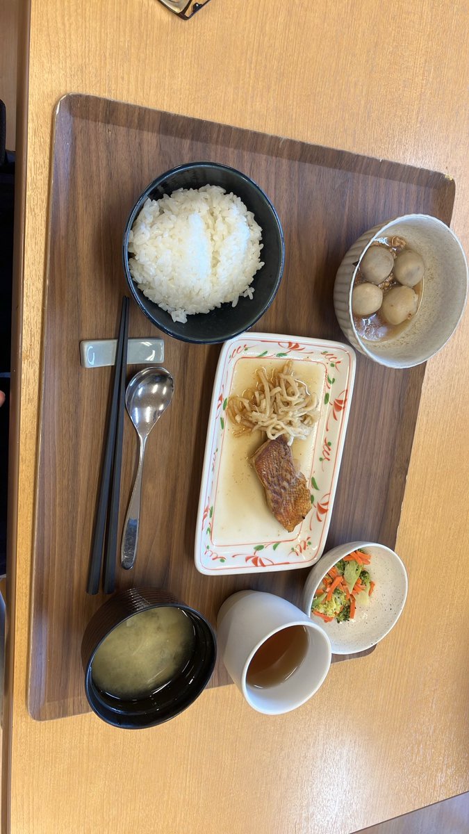 yuichiro1964's tweet photo. 今日の晩ごはん https://t.co/h2lP0rHZOQ