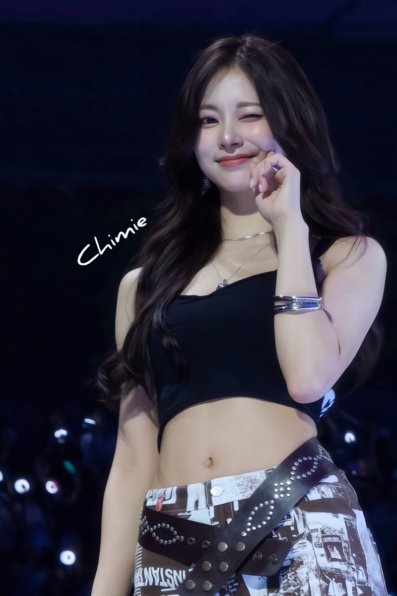 chimie_37_'s tweet photo. 260712 THIS IS FOR FINALE in Seoul
 😉💙
#TWICE #트와이스 
#TZUYU #쯔위 #子瑜 #ツウィ https://t.co/dEZMVmNSSK