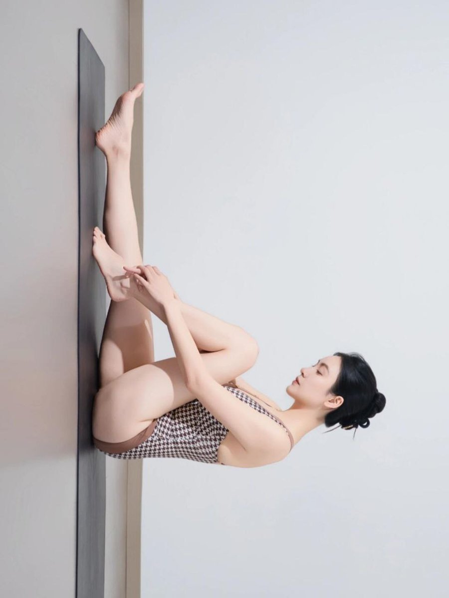 LoveBalletEver's tweet photo. #ballet #体操服 #舞蹈服 #白裤袜 #芭蕾 #足尖鞋 #白丝 #反差  芭蕾舞蹈演员们~ https://t.co/SnDQectelD