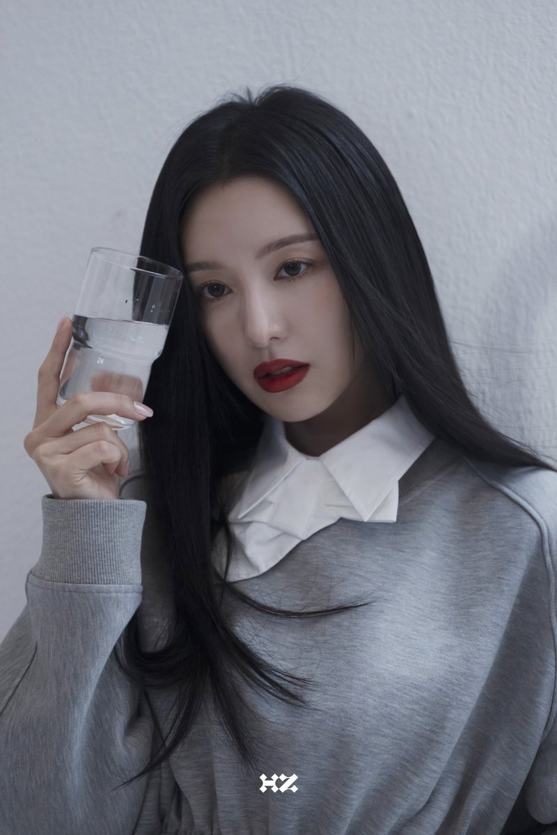 jitaejyty's tweet photo. Mother heard all the yapping and blessed us with these gorgeous pics lol https://t.co/907jPS5sPw
