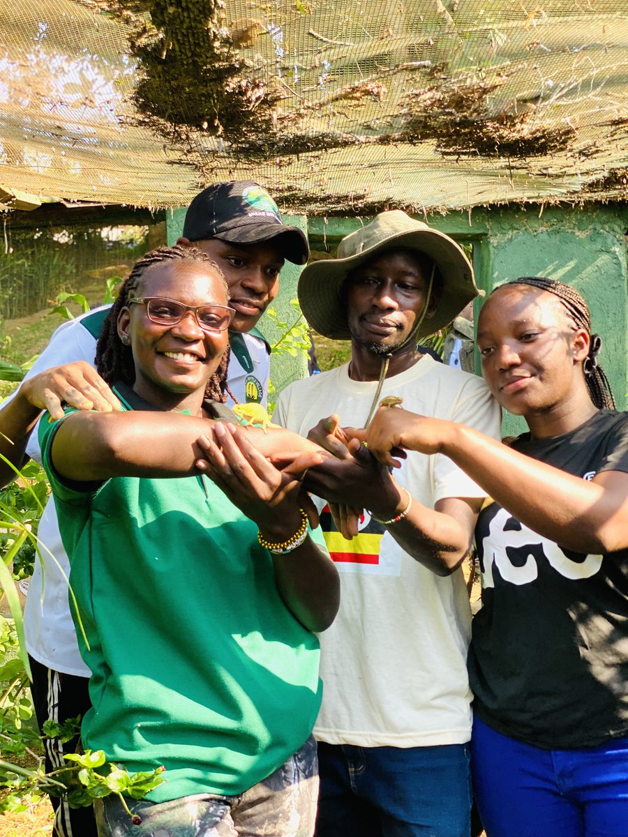 Ju23062's tweet photo. Weekend spent with nature🔥
All thanks goes to @isaacolupot founder of birders lens for making this a memorable one❤️‍🔥 https://t.co/4cUUsQuEpN