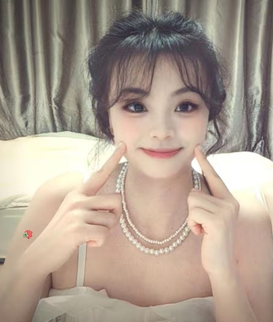 挑战每一双大脚 tweet media