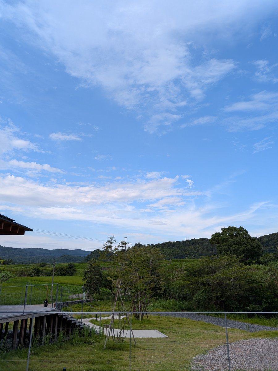 harukatook0920's tweet photo. エボラジランチステーション月曜パーソナリティなかやるいさんオススメのサウナSATOYAMA TERRACEに来てみました〜🚗
紹介していた塩オロポいただきました🥤結構良かったのでぜひスカイスパの相棒と千葉県に来てみてください😆
#エボラジランチステーション月曜なかやるい
#SATOYAMATERRACE https://t.co/4dysCxsYqs