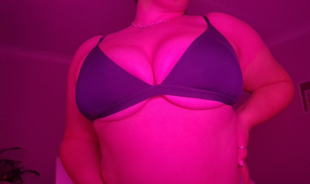 WelshBoobs's tweet photo. βοΈ - Look Innocent
π - @LookInnocent2
π - 34E
π- North Wales
π - A brilliant submission from Look Innocent! π Please do comment π¬, retweet β»οΈ, or like β₯οΈ
π΄σ §σ ’σ ·σ ¬σ ³σ Ώ #WelshBoobs π΄σ §σ ’σ ·σ ¬σ ³σ Ώ https://t.co/kH4RusmGze